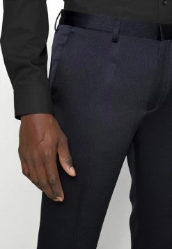 HUGO ARTI HESTEN - Suit - Dark Blue 19 HUGO ARTI HESTEN - Suit - Dark Blue -HUGO Shop 0d72c43e79f448b2b1e651636117f40b