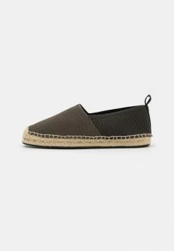 HUGO SANNES - Espadrilles - Dark Green