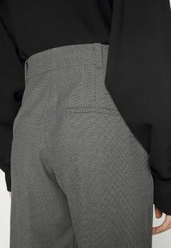 HUGO HULANA - Trousers - Black 11 HUGO HULANA - Trousers - Black -HUGO Shop 1f08f4ad2d7f445fb9355f50145c85c9