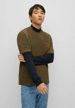 HUGO DOSMOS - Basic T-shirt - Dark Green Three