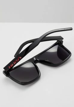 HUGO Sunglasses - Black 7 HUGO Sunglasses - Black -HUGO Shop 3b1227e385c1497785c62a90b4fa4aa4
