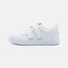 HUGO KILIAN TENN - Trainers - White