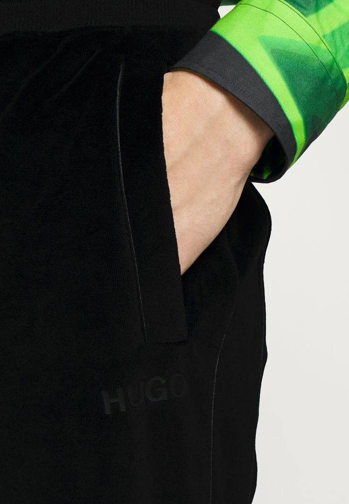 HUGO DECHI - Tracksuit Bottoms - Black 5 HUGO DECHI - Tracksuit Bottoms - Black - Image 5