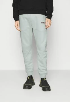 HUGO DANKS - Tracksuit Bottoms - Light Pastel Green