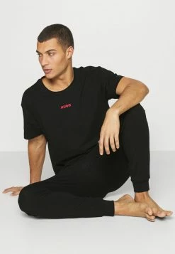 HUGO LINKED - Pyjama Top - Black 9 HUGO LINKED - Pyjama Top - Black -HUGO Shop 63e2cbcf9069466e83168b7ea5b39134