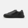 HUGO ALLEN - Trainers - Black