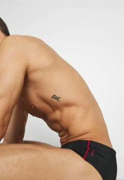 HUGO RIO - Swimming Briefs - Black -HUGO Shop 8128ee50f8874848a86948f3e8b8452a