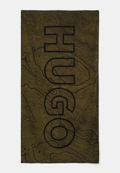HUGO MATAI - Beach Towel - Open Green