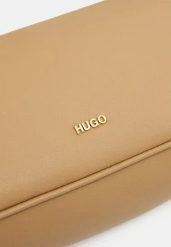 HUGO LEXI BAGUETTE L - Handbag - Pastel Brown -HUGO Shop 9ec281b4186242a8ba92a4a4b1725bb8