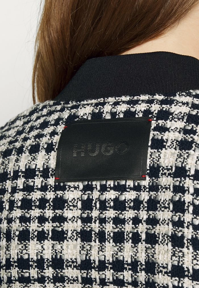 HUGO AROLAR - Bomber Jacket - Open Miscellaneous 7 HUGO AROLAR - Bomber Jacket - Open Miscellaneous - Image 7