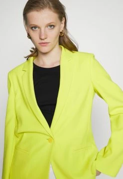 HUGO ASELLA - Short Coat - Bright Yellow 10 HUGO ASELLA - Short Coat - Bright Yellow -HUGO Shop a6ecf538f0184f828e7abf9e697b5573