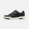 HUGO SETH - Trainers - Black