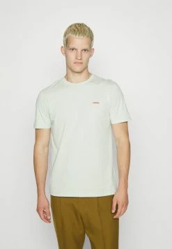 HUGO DERO - Basic T-shirt - Light Pastel Green
