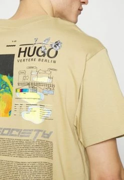 HUGO DONAZ - Print T-shirt - Medium Beige 11 HUGO DONAZ - Print T-shirt - Medium Beige -HUGO Shop c89b66030b904df6879f8fe9219343a9
