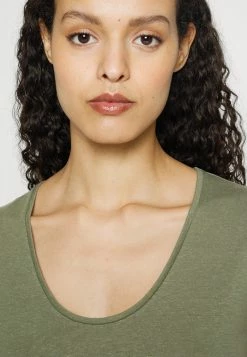 HUGO DAZALEA - Basic T-shirt - Dark Beige -HUGO Shop d2f42f00496245f9b92aca4675f12e96