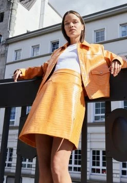 HUGO AVELLI - Faux Leather Jacket - Medium Orange