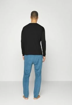 HUGO HERO - Pyjama Top - Black 8 HUGO HERO - Pyjama Top - Black -HUGO Shop ea09a60ceb544aa4a6b2d5675914c2d5