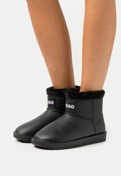 HUGO COZY BOOTIE - Classic Ankle Boots - Black